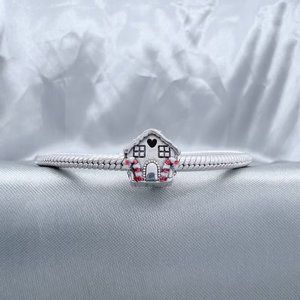 Pandora Christmas Gingerbread House Charm